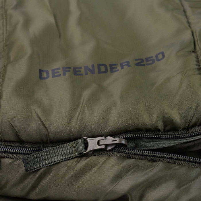 two way anti snag zip on highlander defender 250 ranger green sleeping bag