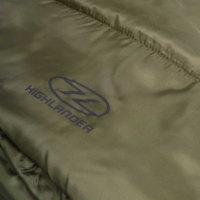 highlander logo on defender 450 ranger green sleeping bag