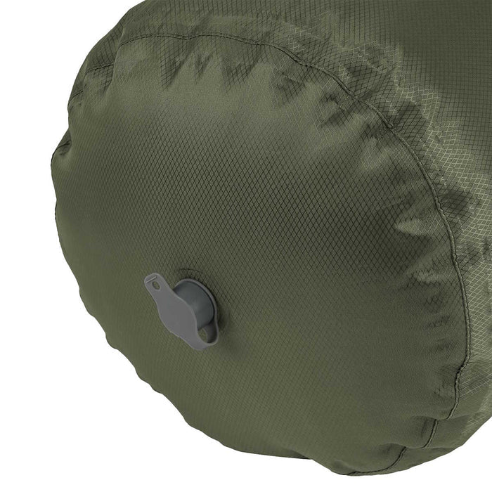 close up of valve on highlander puff sack inflation 20l olive drybag