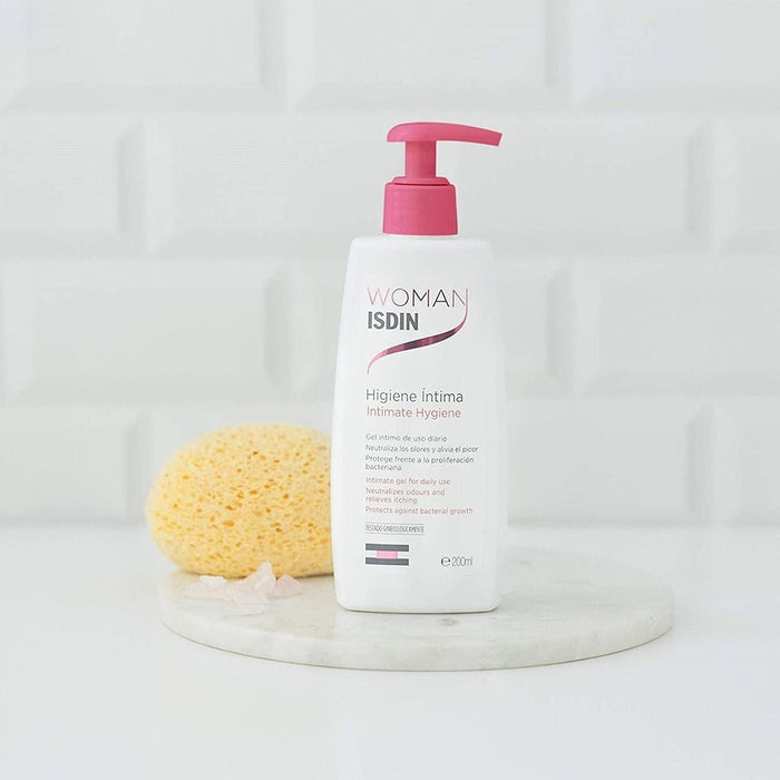 Isdin Woman Intimate Hygiene 200ml - Makkah Pharmacy