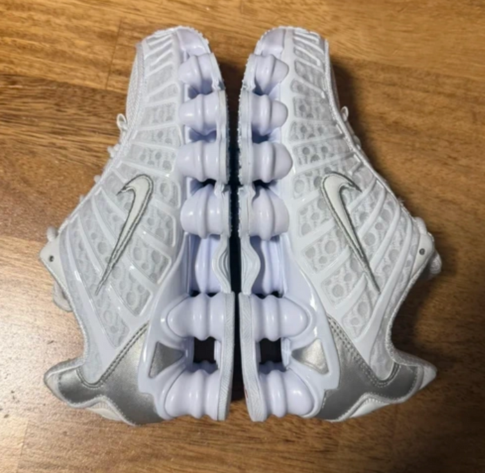 Nike shox TL