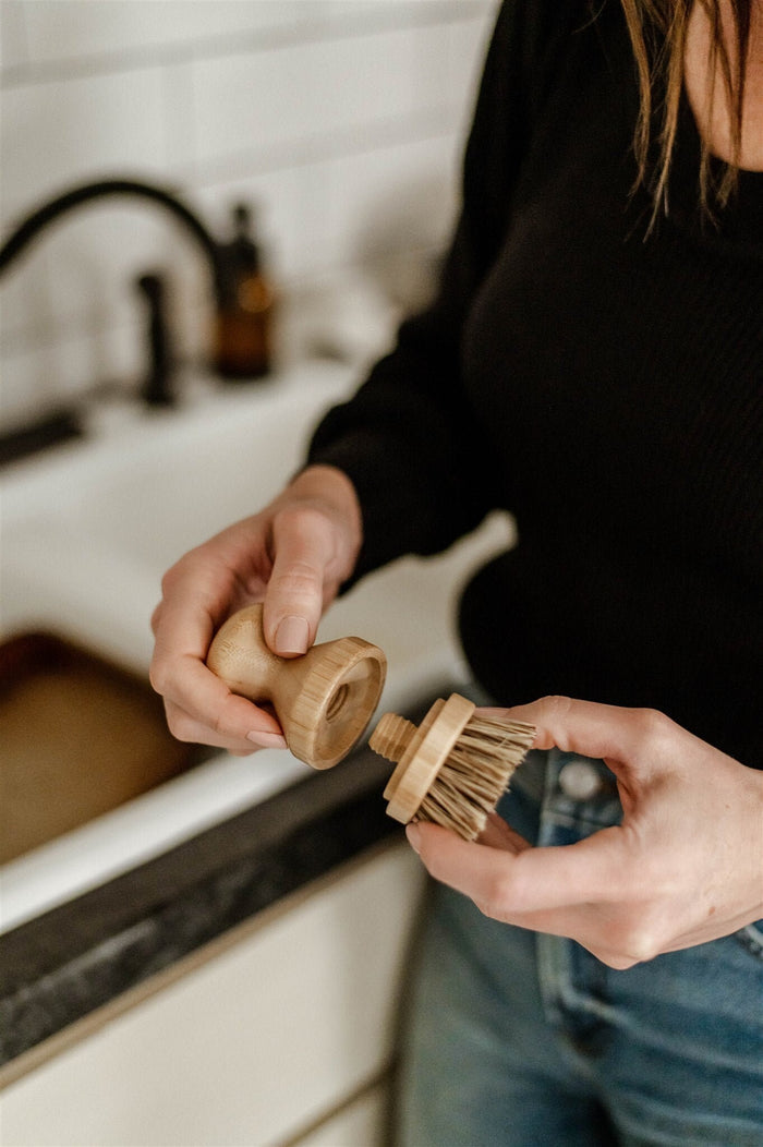 Scrub Brush for Pots and Pans